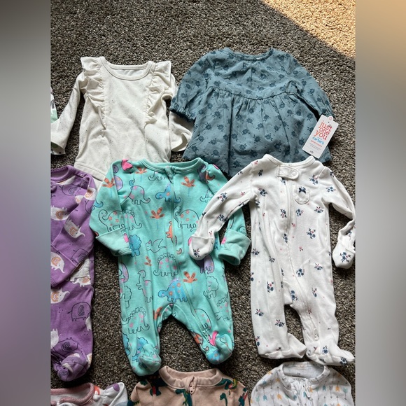 Newborn Baby Lot - 17 Pieces - Picture 3 of 7